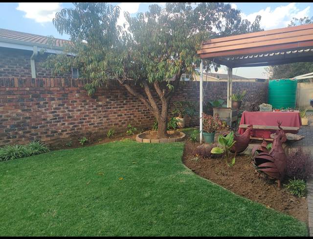 3 BEDROOM RETIREMENT UNIT TO LET IN UNITAS PARK